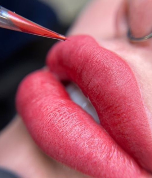 Increase Longevity of Permanent Lip Liner Cosmeticbybanou