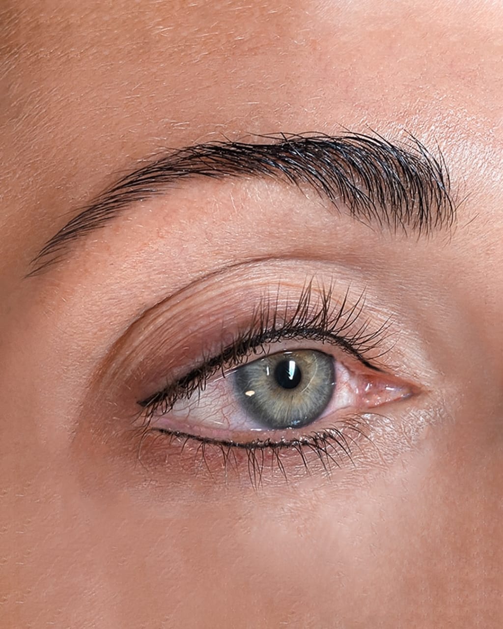 Eyelash Line Enhancement by Nancy Akbari Cosmeticbybanou